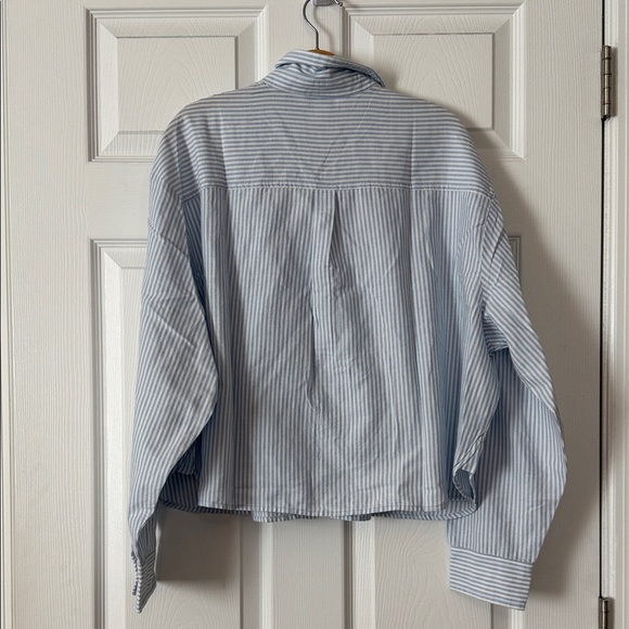 Old Navy Striped Women's Top - Picture 4 of 7